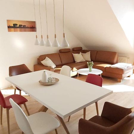 Tova Cologne Apartment Фрехен Екстериор снимка
