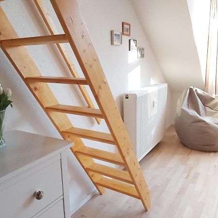 Tova Cologne Apartment Фрехен Екстериор снимка