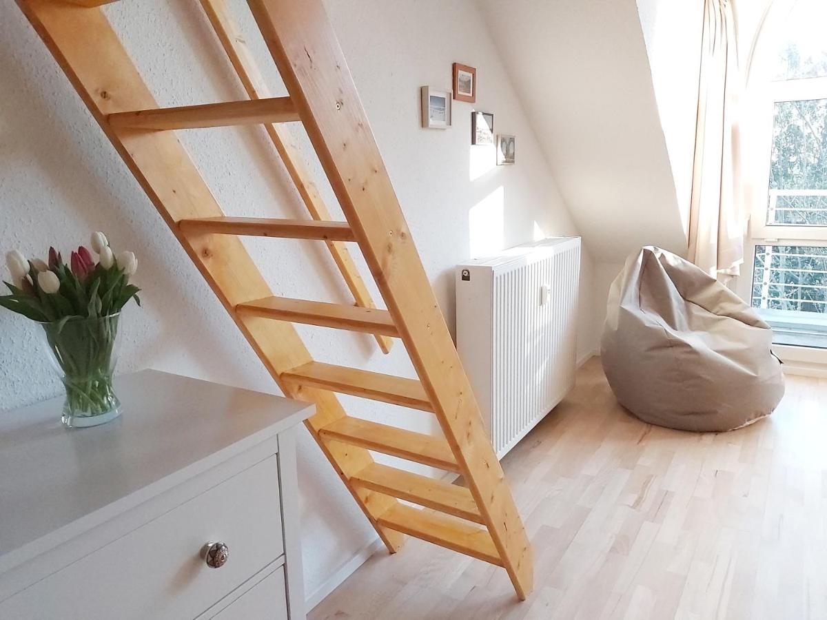 Tova Cologne Apartment Фрехен Екстериор снимка