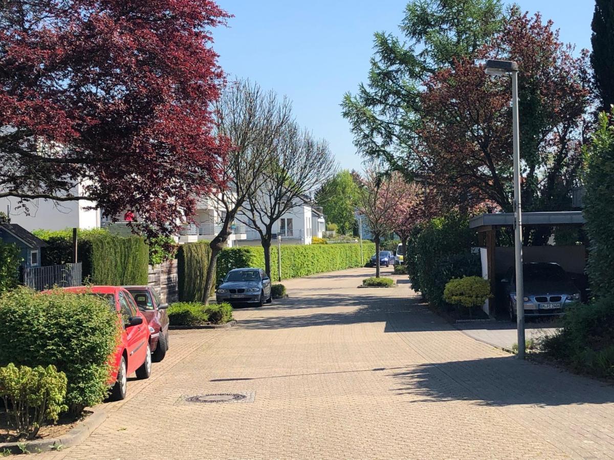 Tova Cologne Apartment Фрехен Екстериор снимка